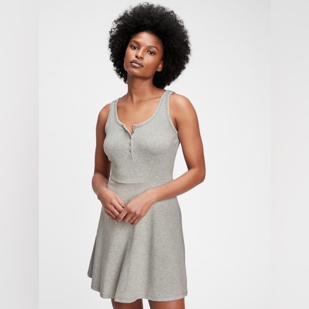 GAP Soft grey fit and flare button up skater dress sz LG